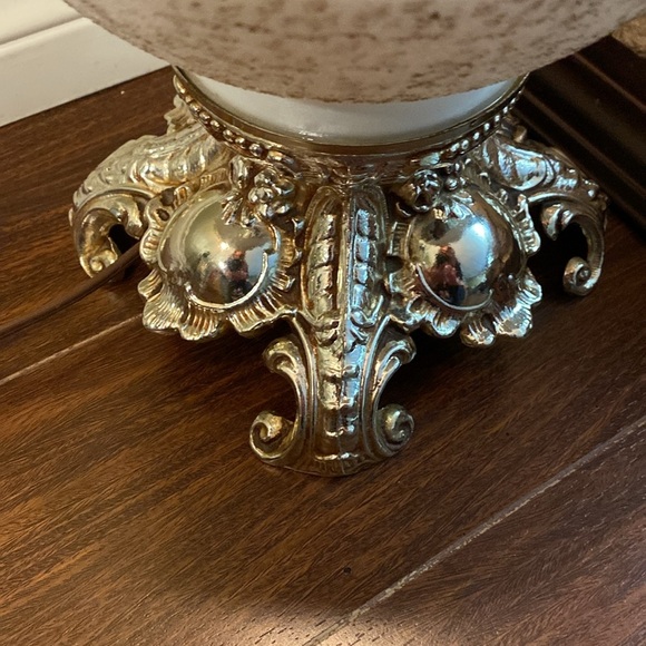 Vintage, Style, Italian Table/ Floor Lamp, Gold motif on white MCM - Picture 6 of 17